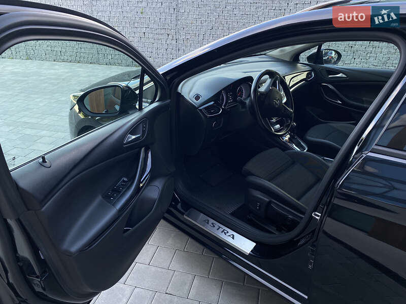 Универсал Opel Astra 2020 в Луцке
