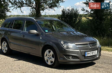 Универсал Opel Astra 2008 в Ромнах
