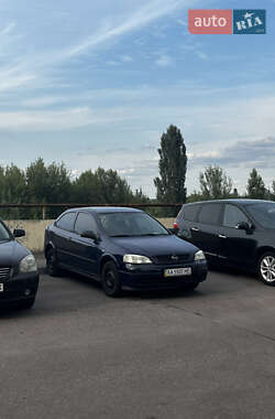 Хетчбек Opel Astra 2000 в Києві
