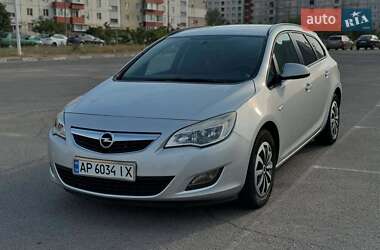 Универсал Opel Astra 2011 в Запорожье