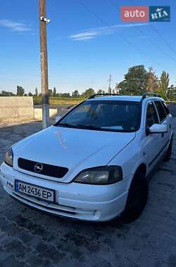 Универсал Opel Astra 2002 в Дашеве