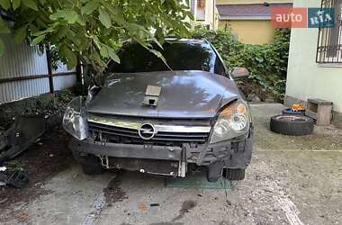 Универсал Opel Astra 2005 в 