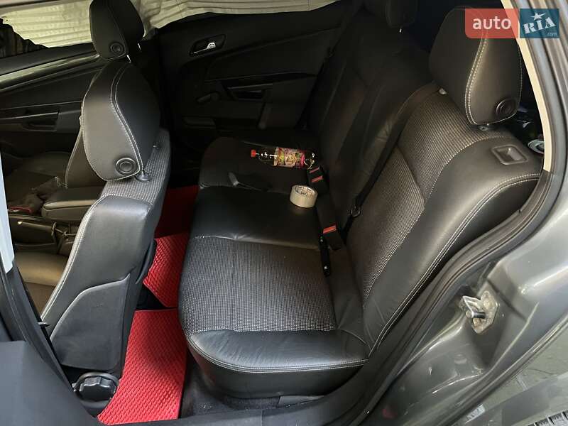 Универсал Opel Astra 2005 в Киеве