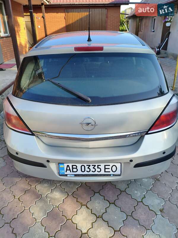 Хетчбек Opel Astra 2006 в Жмеринці