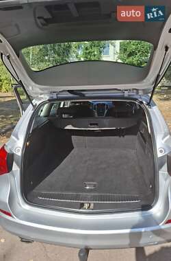 Универсал Opel Astra 2011 в 