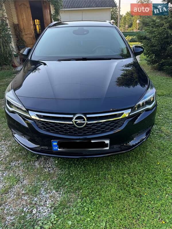 Универсал Opel Astra 2019 в Ивано-Франковске