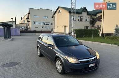 Универсал Opel Astra 2006 в Луцке