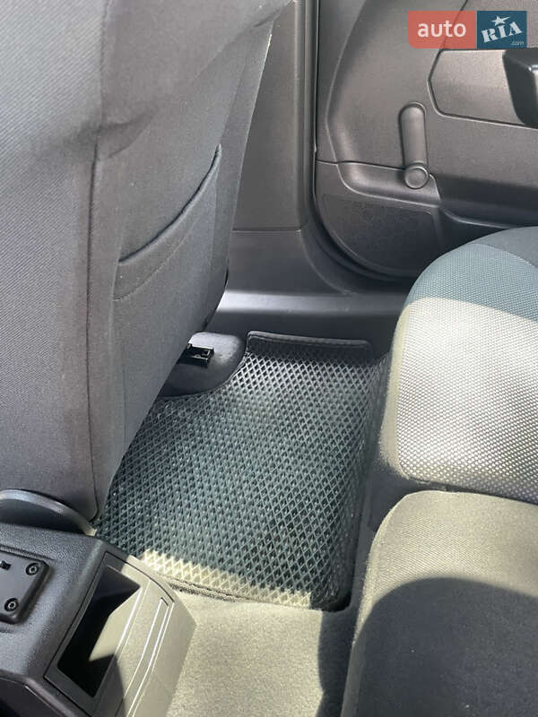 Універсал Opel Astra 2010 в Львові