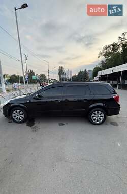 Универсал Opel Astra 2009 в 