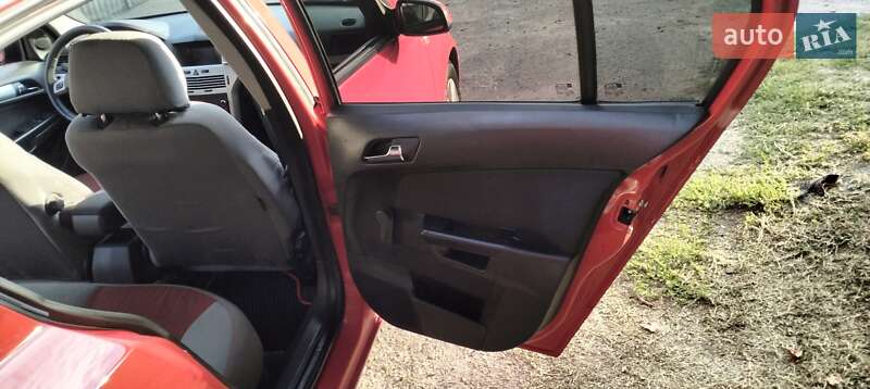 Хэтчбек Opel Astra 2009 в Черкассах фото 11 Хэтчбек Opel Astra 2009 в Черкассах