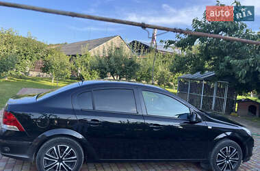 Седан Opel Astra 2013 в Кременце