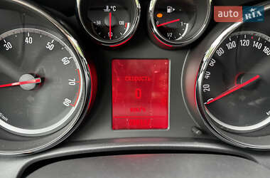 Универсал Opel Astra 2010 в 