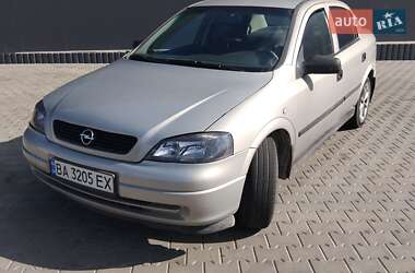 Седан Opel Astra 2007 в Кропивницком