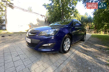 Универсал Opel Astra 2014 в 