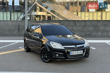 Универсал Opel Astra 2008 в Харькове