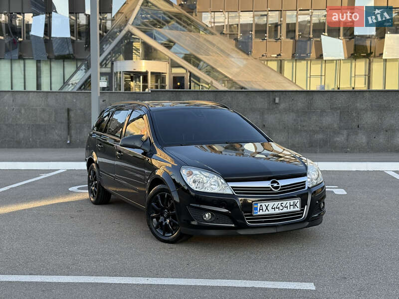 Opel Astra 2008