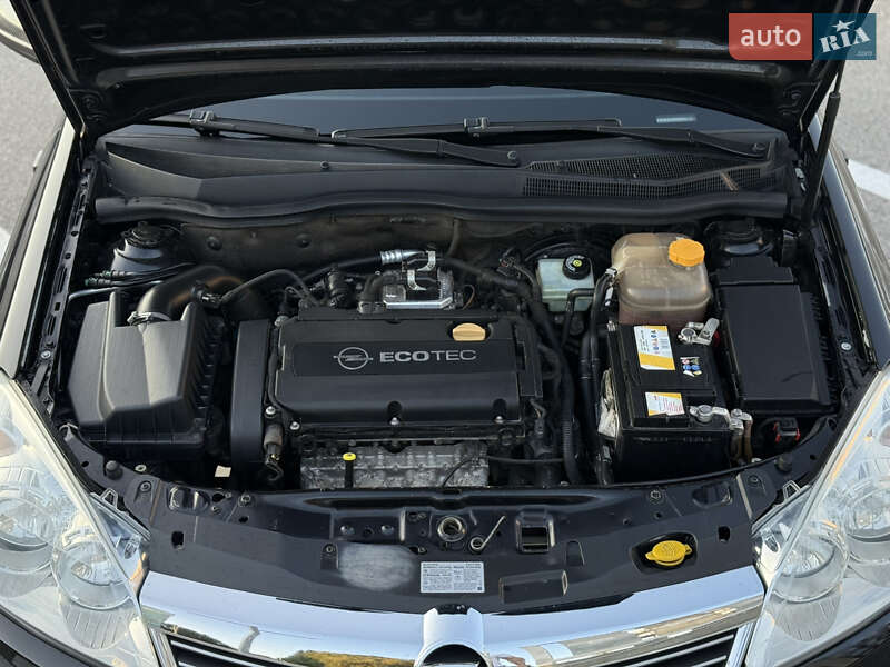 Универсал Opel Astra 2008 в Харькове