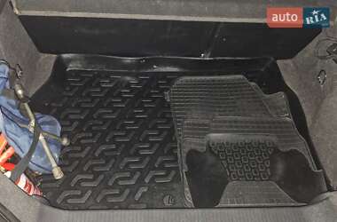 Хетчбек Opel Astra 2011 в 
