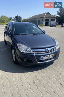 Универсал Opel Astra 2009 в Коломые