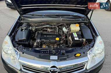 Универсал Opel Astra 2009 в 