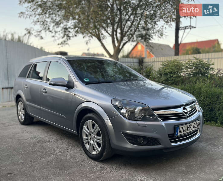 Opel Astra 2009