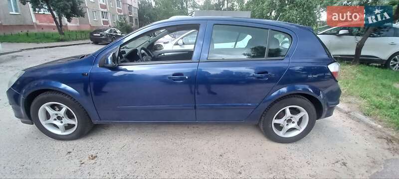Хетчбек Opel Astra 2005 в Чернігові
