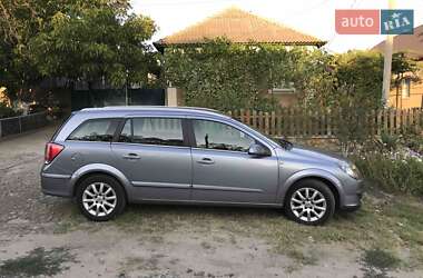 Универсал Opel Astra 2004 в Болграде