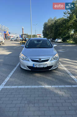 Универсал Opel Astra 2011 в Коломые