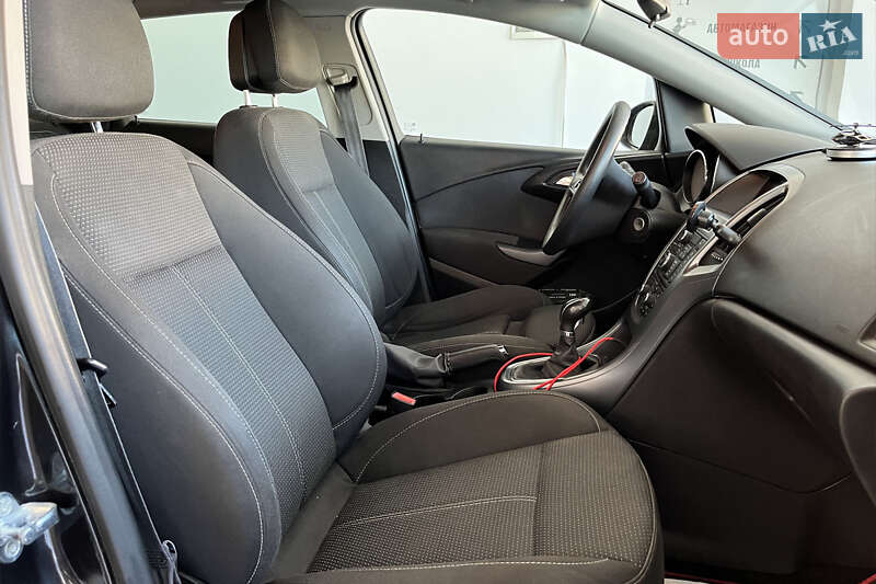 Универсал Opel Astra 2015 в Шептицькому