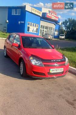 Хэтчбек Opel Astra 2004 в Житомире