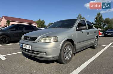 Седан Opel Astra 2008 в Киеве