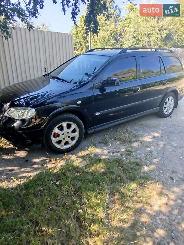 Универсал Opel Astra 2004 в Баре