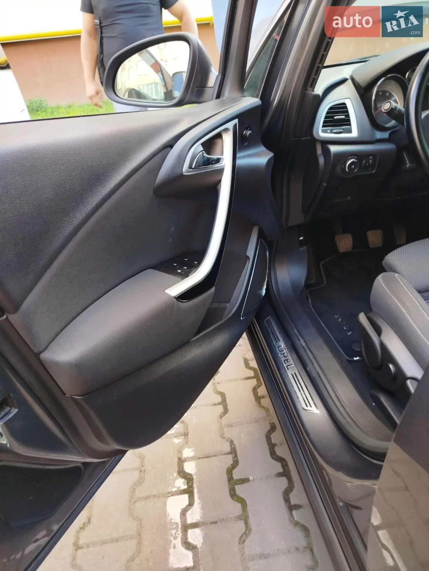 2010 Opel Astra - мініатюра 16