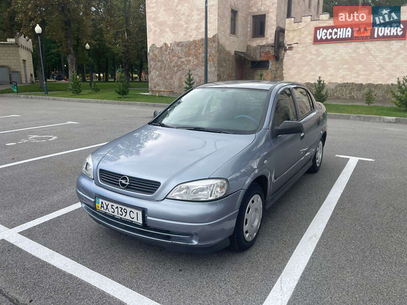 Седан Opel Astra 2007 в Харькове