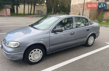 Седан Opel Astra 2007 в Харькове