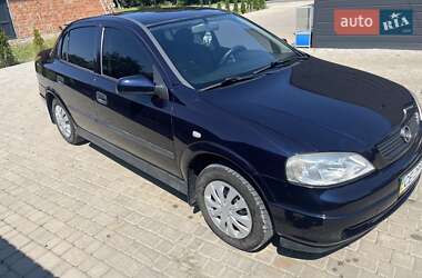 Седан Opel Astra 2003 в 