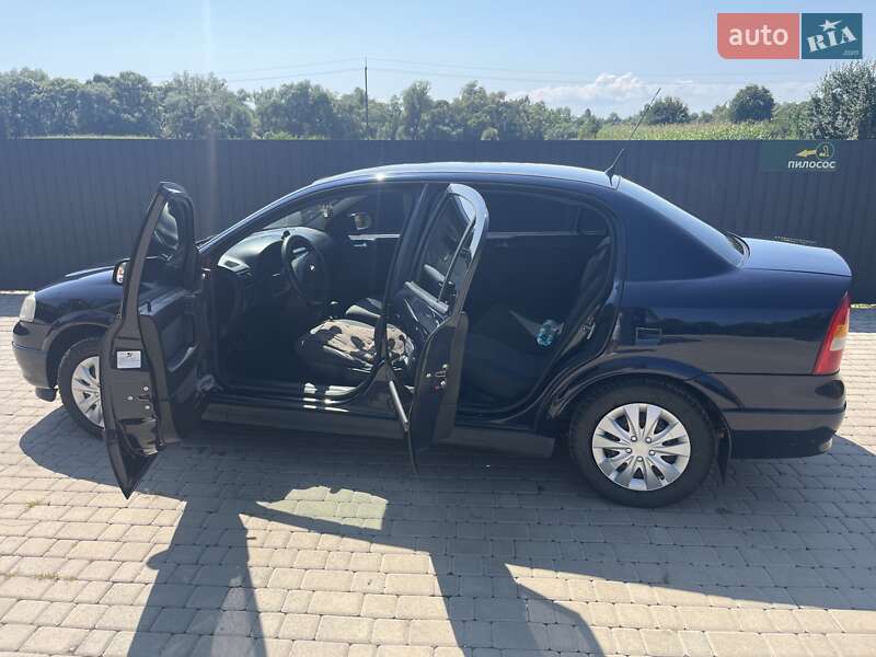 Седан Opel Astra 2003 в Черновцах фото 6 Седан Opel Astra 2003 в Черновцах