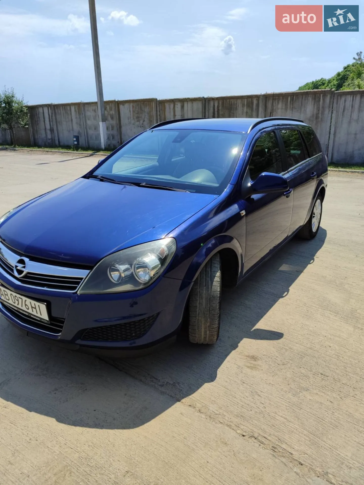 2010 Opel Astra - фото 1