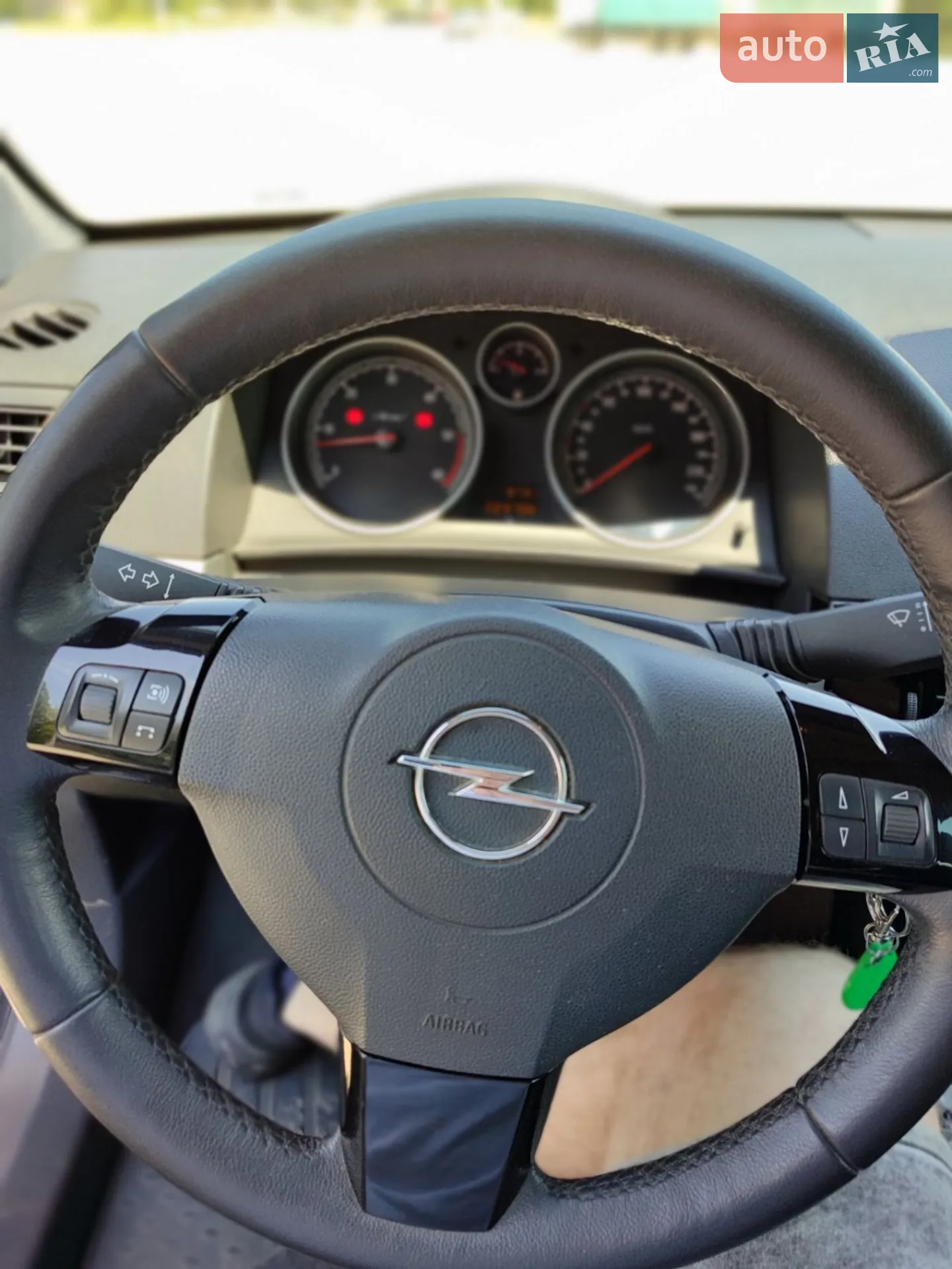 2010 Opel Astra - мініатюра 11