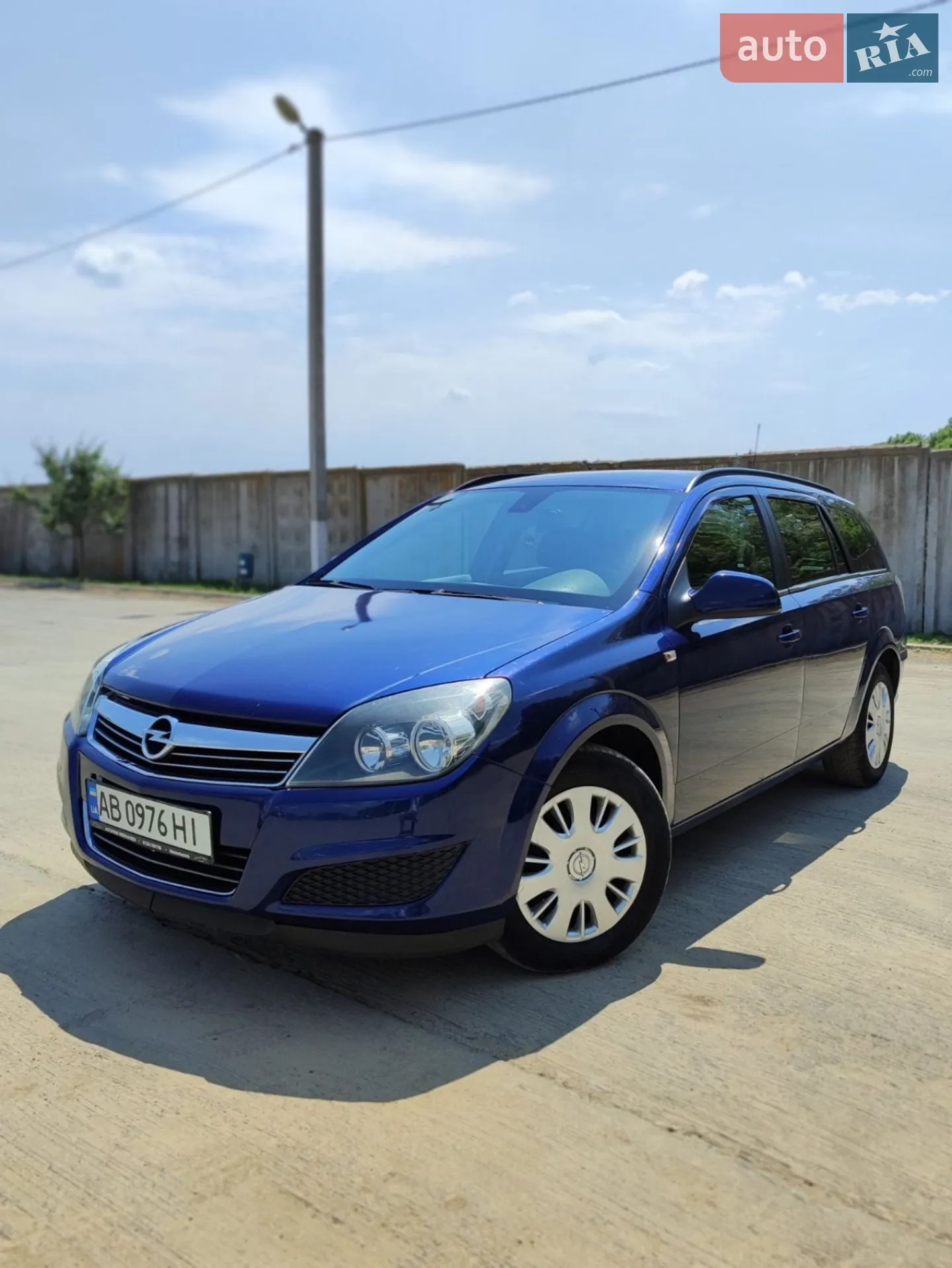 2010 Opel Astra - мініатюра 18