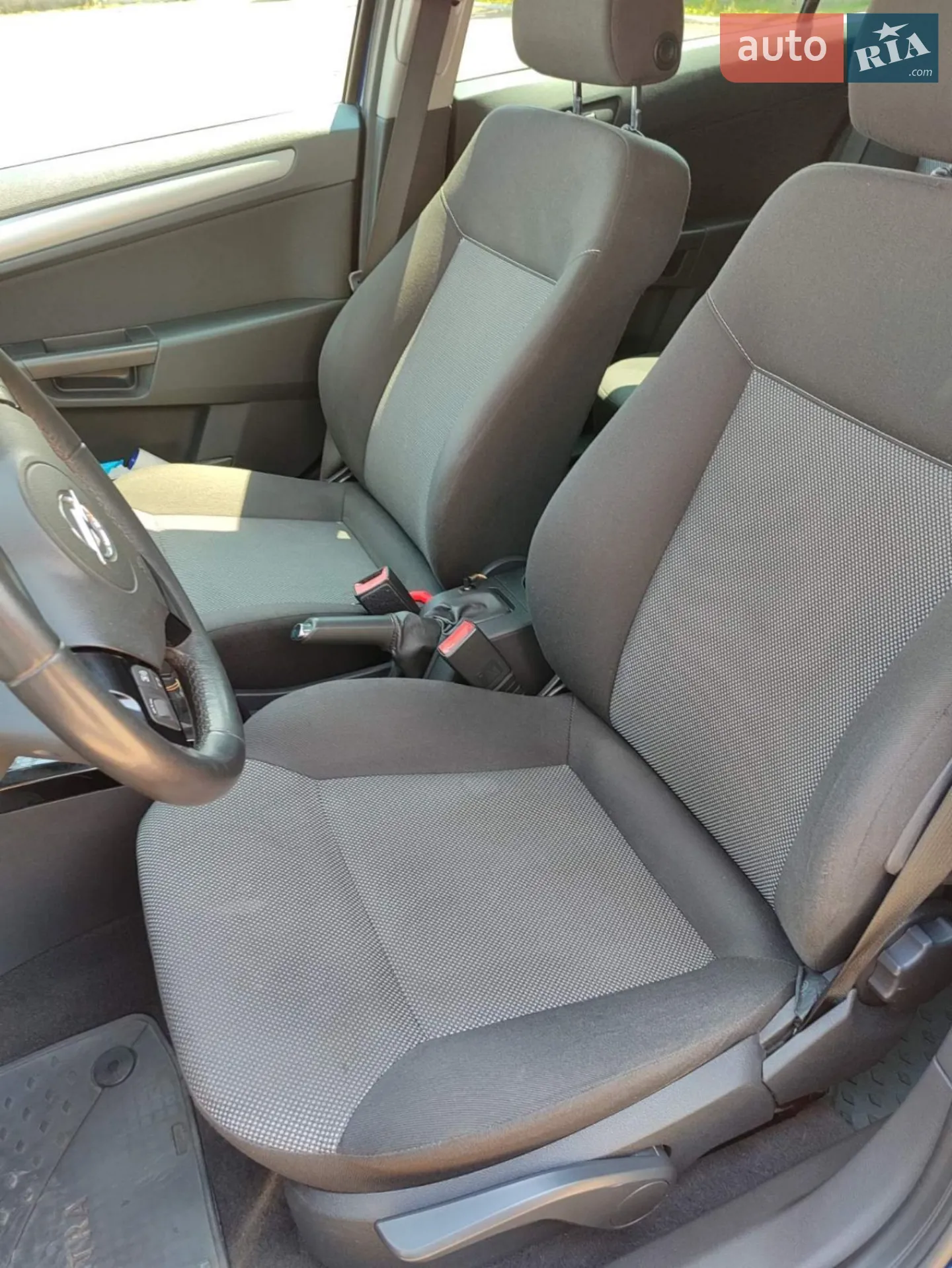 2010 Opel Astra - мініатюра 17