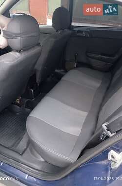 Седан Opel Astra 2006 в Полтаве