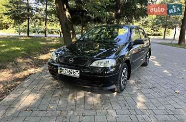 Седан Opel Astra 2008 в Львове