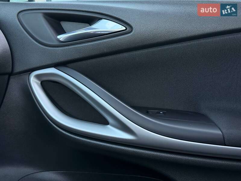 Універсал Opel Astra 2018 в Рівному фото 31 Універсал Opel Astra 2018 в Рівному