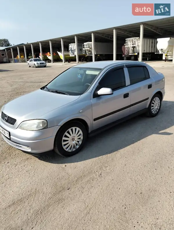 Opel Astra