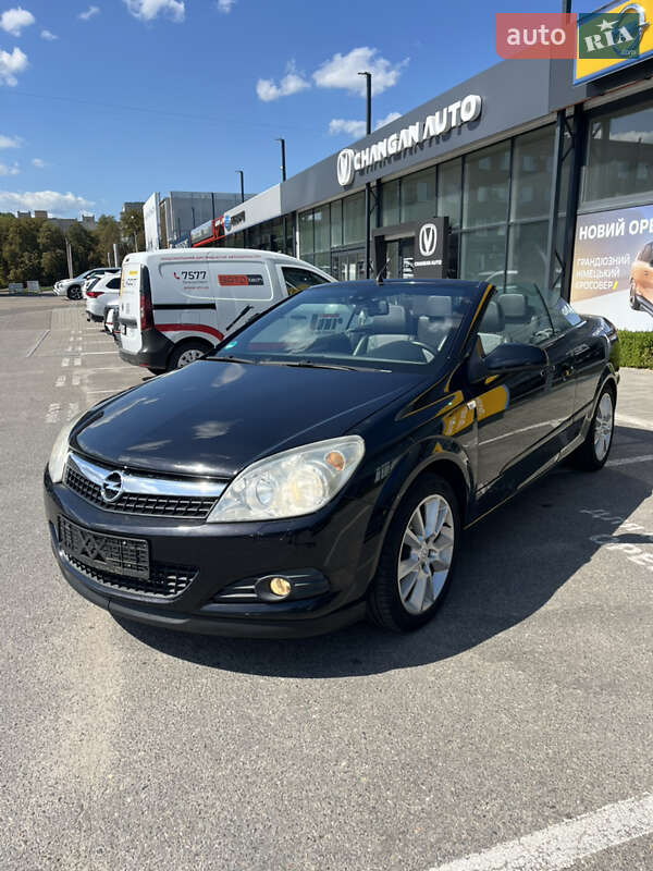 Кабриолет Opel Astra 2007 в Черкассах фото 4 Кабриолет Opel Astra 2007 в Черкассах
