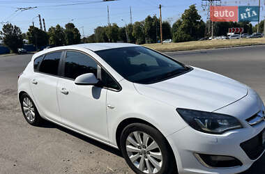 Хэтчбек Opel Astra 2013 в Луцке