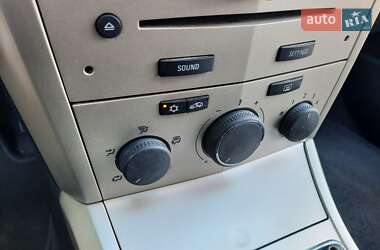 Седан Opel Astra 2008 в 