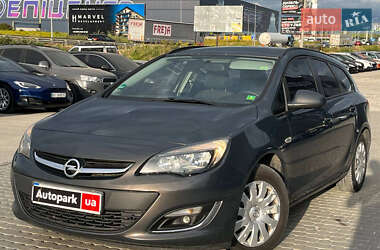 Універсал Opel Astra 2013 в Львові
