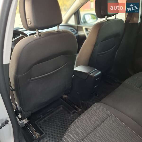 Универсал Opel Astra 2013 в Львове